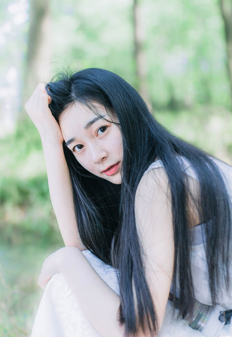 知音，能有一两个已经很好了，实在不必太多。朋友之乐，贵在那份踏实的信赖。